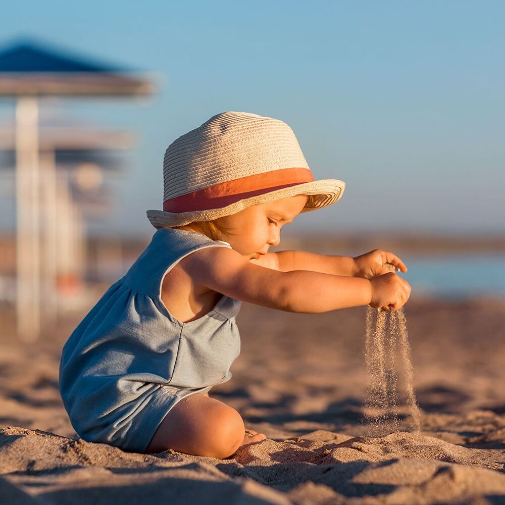 Baby-Beach-Games-Sand-Playing_1.jpg