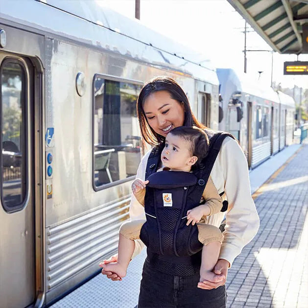 baby_carrier_omni_breeze__onyx_black__7_1.webp